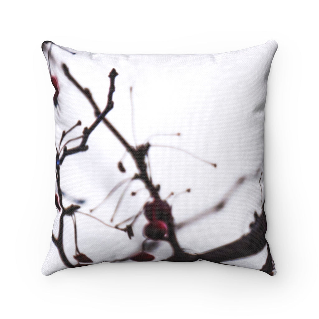 Startling Starling Throw Pillow