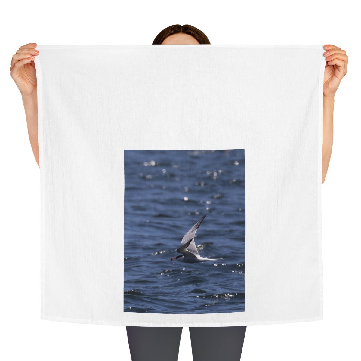 Tern with Dinner-in-Beak Kitchen/Tea Towel